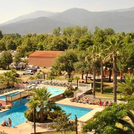 3 Bedroom De Pujol - Joycasa Campsite *