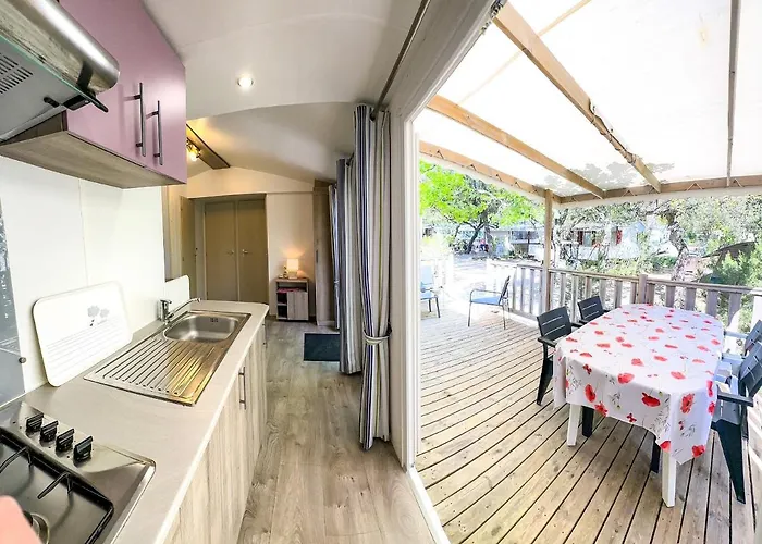 Κάμπινγκ 3 Bedroom De Pujol - Joycasa